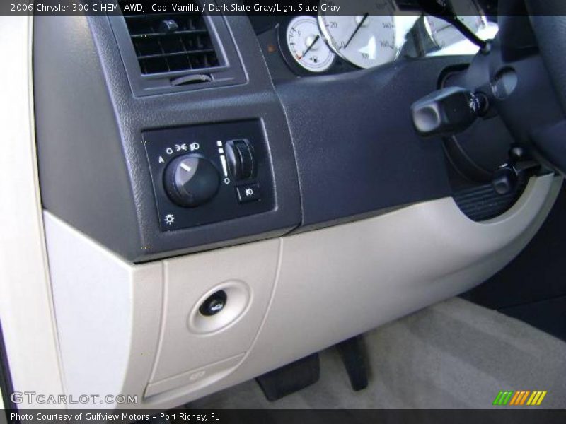 Cool Vanilla / Dark Slate Gray/Light Slate Gray 2006 Chrysler 300 C HEMI AWD