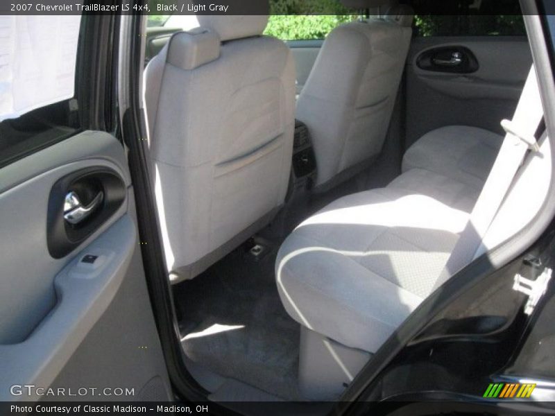 Black / Light Gray 2007 Chevrolet TrailBlazer LS 4x4