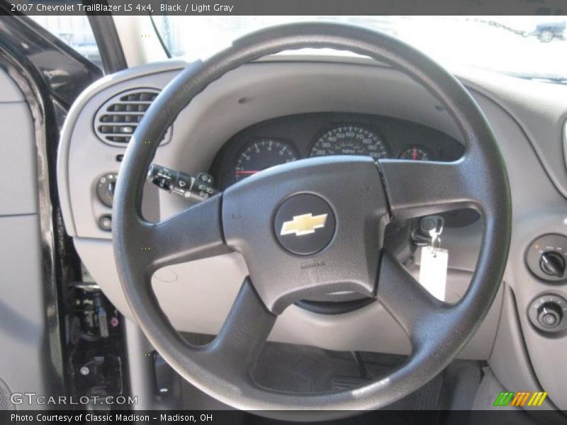 Black / Light Gray 2007 Chevrolet TrailBlazer LS 4x4