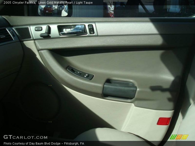 Linen Gold Metallic Pearl / Light Taupe 2005 Chrysler Pacifica