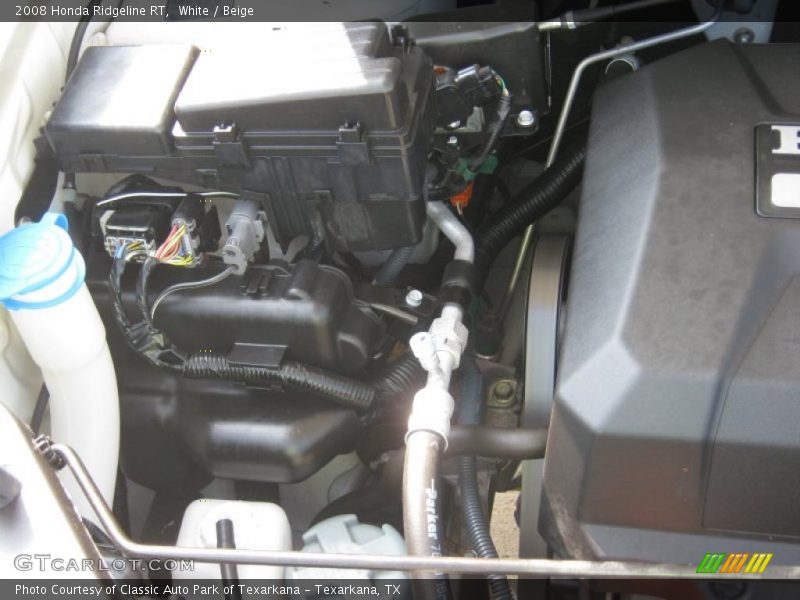 White / Beige 2008 Honda Ridgeline RT