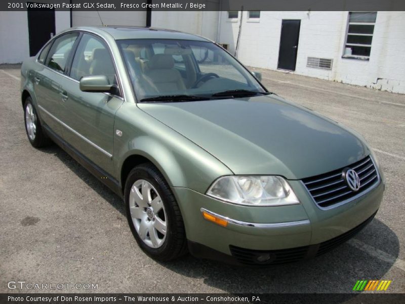 Fresco Green Metallic / Beige 2001 Volkswagen Passat GLX Sedan