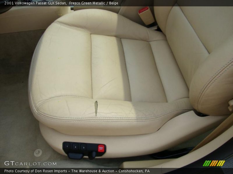 Fresco Green Metallic / Beige 2001 Volkswagen Passat GLX Sedan