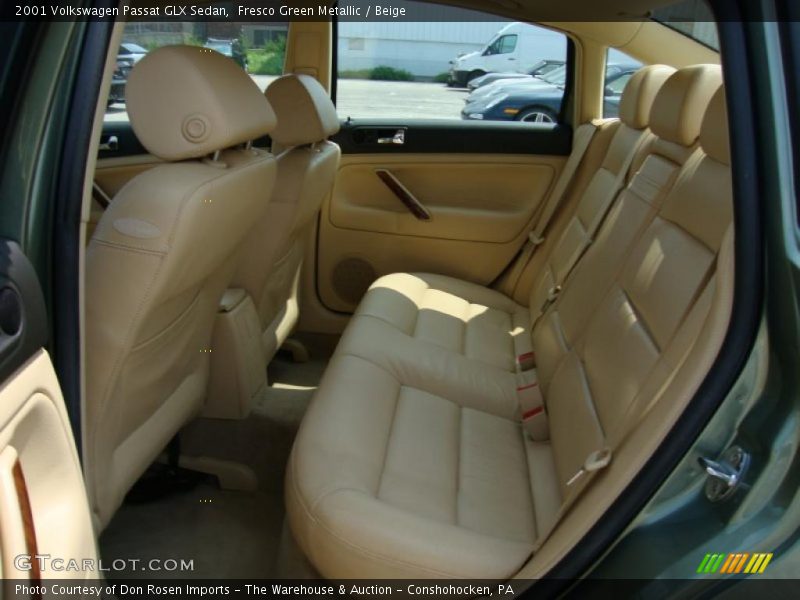 Fresco Green Metallic / Beige 2001 Volkswagen Passat GLX Sedan