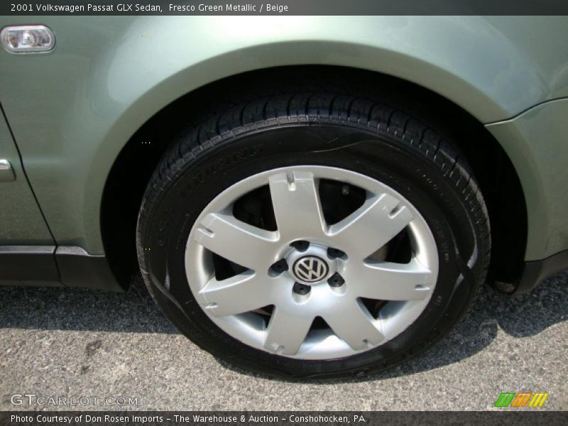 Fresco Green Metallic / Beige 2001 Volkswagen Passat GLX Sedan
