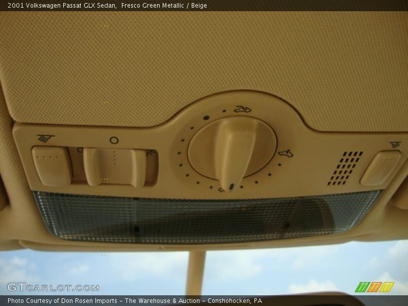 Fresco Green Metallic / Beige 2001 Volkswagen Passat GLX Sedan