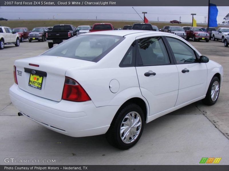 Cloud 9 White / Charcoal/Light Flint 2007 Ford Focus ZX4 S Sedan