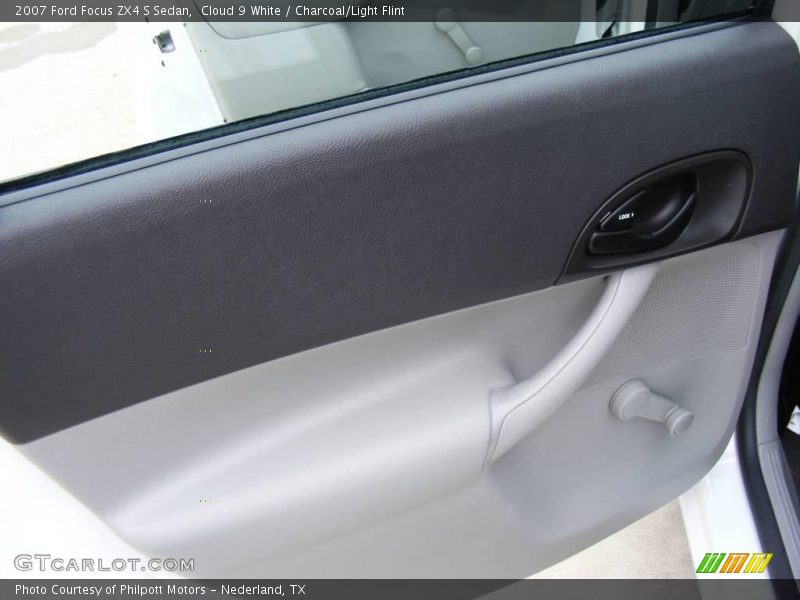Cloud 9 White / Charcoal/Light Flint 2007 Ford Focus ZX4 S Sedan