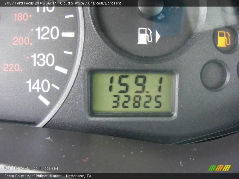 Cloud 9 White / Charcoal/Light Flint 2007 Ford Focus ZX4 S Sedan