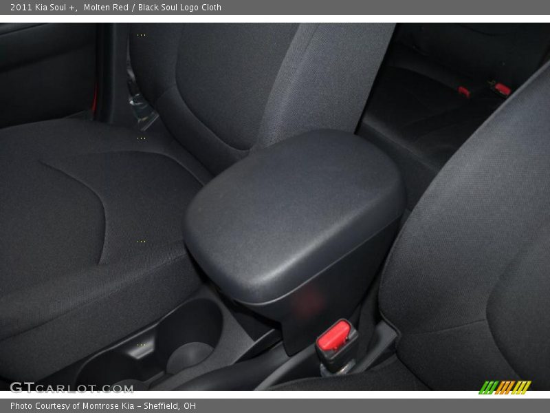Molten Red / Black Soul Logo Cloth 2011 Kia Soul +
