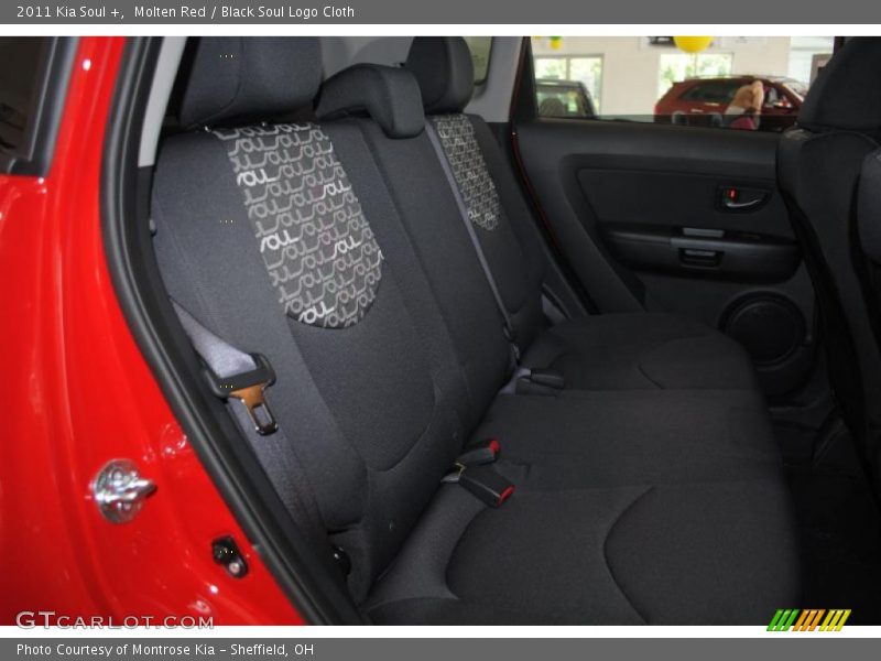 Molten Red / Black Soul Logo Cloth 2011 Kia Soul +