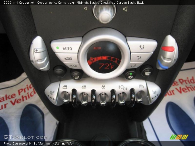 Controls of 2009 Cooper John Cooper Works Convertible