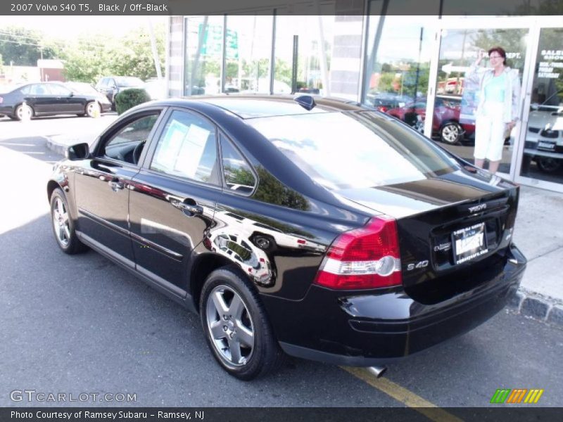 Black / Off-Black 2007 Volvo S40 T5