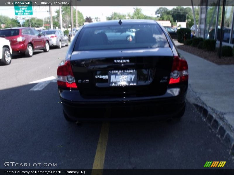 Black / Off-Black 2007 Volvo S40 T5