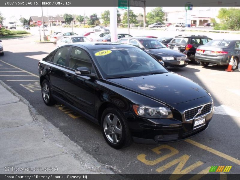 Black / Off-Black 2007 Volvo S40 T5