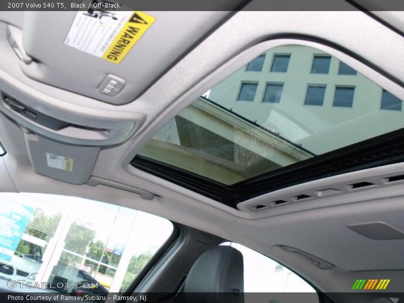 Black / Off-Black 2007 Volvo S40 T5