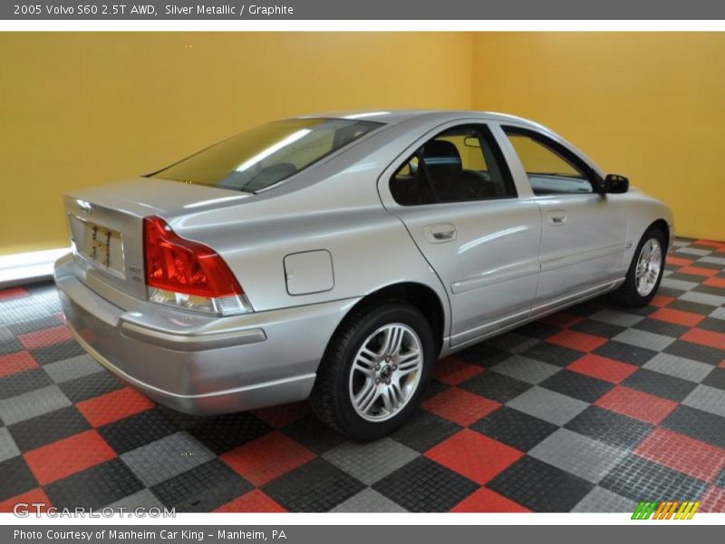 Silver Metallic / Graphite 2005 Volvo S60 2.5T AWD