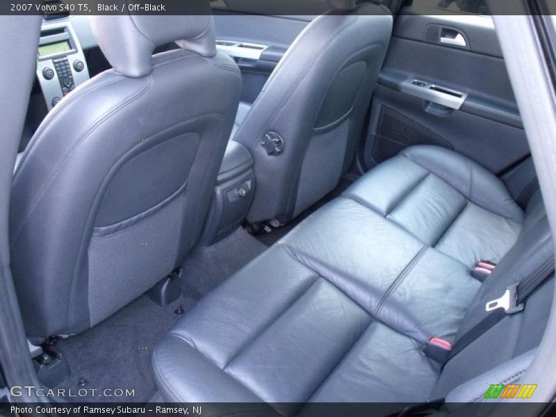 Black / Off-Black 2007 Volvo S40 T5