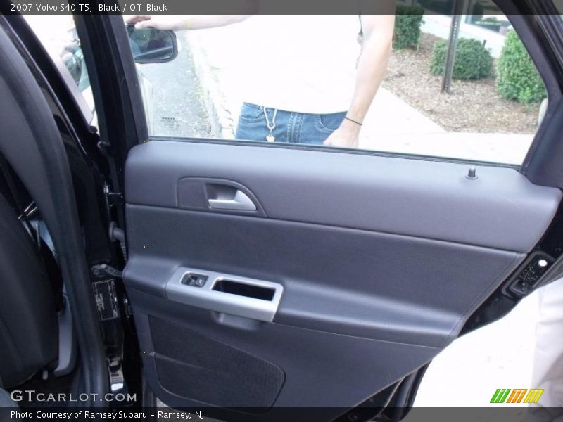 Black / Off-Black 2007 Volvo S40 T5