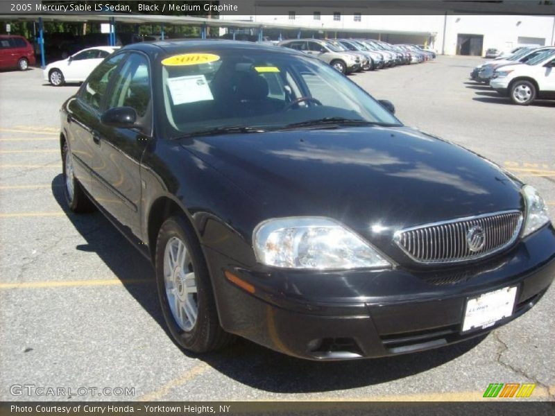 Black / Medium Graphite 2005 Mercury Sable LS Sedan