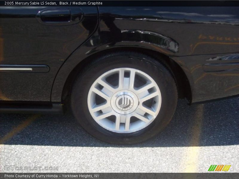 Black / Medium Graphite 2005 Mercury Sable LS Sedan