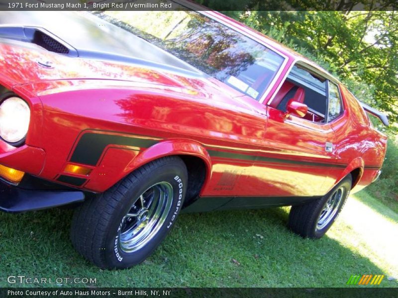 Bright Red / Vermillion Red 1971 Ford Mustang Mach 1