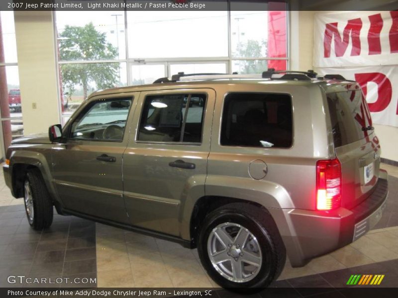 Light Khaki Metallic / Pastel Pebble Beige 2007 Jeep Patriot Limited