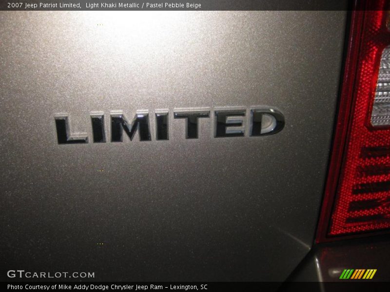 Light Khaki Metallic / Pastel Pebble Beige 2007 Jeep Patriot Limited