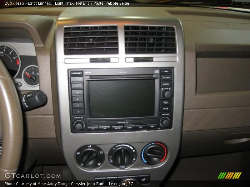 Light Khaki Metallic / Pastel Pebble Beige 2007 Jeep Patriot Limited