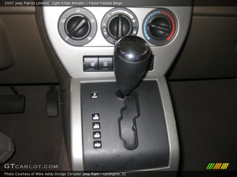 Light Khaki Metallic / Pastel Pebble Beige 2007 Jeep Patriot Limited