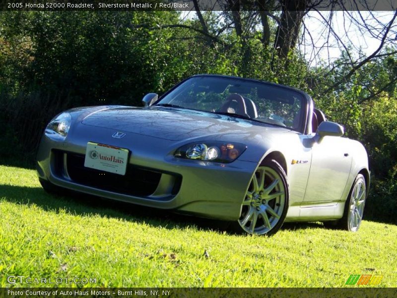 Silverstone Metallic / Red/Black 2005 Honda S2000 Roadster