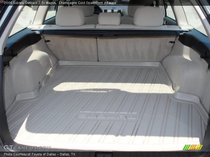Champagne Gold Opalescent / Taupe 2006 Subaru Outback 2.5i Wagon