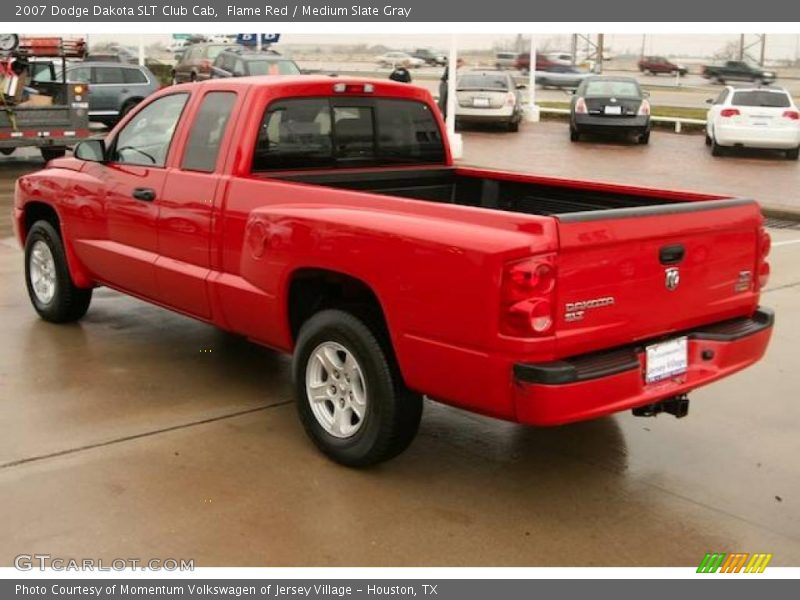 Flame Red / Medium Slate Gray 2007 Dodge Dakota SLT Club Cab