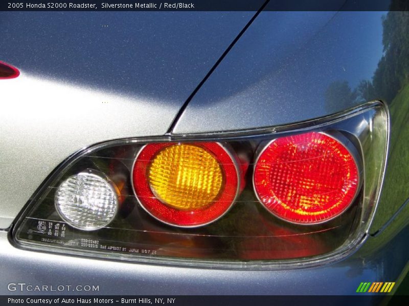 Silverstone Metallic / Red/Black 2005 Honda S2000 Roadster