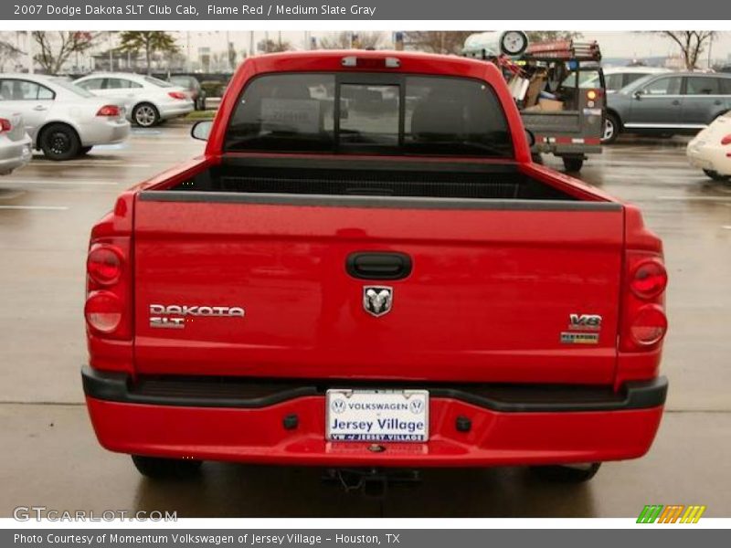 Flame Red / Medium Slate Gray 2007 Dodge Dakota SLT Club Cab