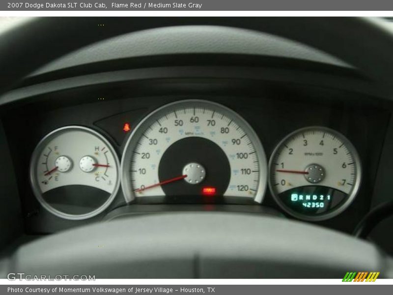 Flame Red / Medium Slate Gray 2007 Dodge Dakota SLT Club Cab