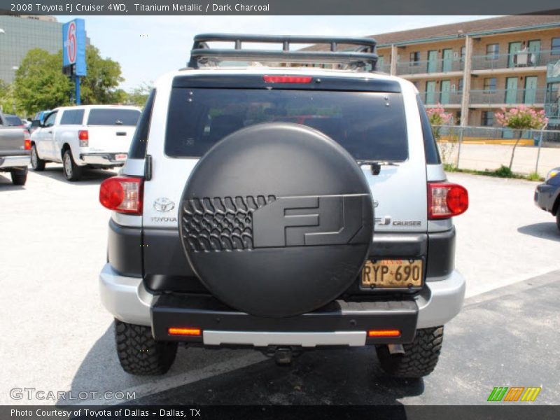 Titanium Metallic / Dark Charcoal 2008 Toyota FJ Cruiser 4WD