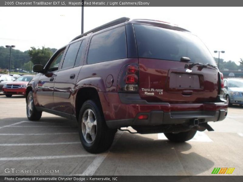 Majestic Red Metallic / Light Cashmere/Ebony 2005 Chevrolet TrailBlazer EXT LS