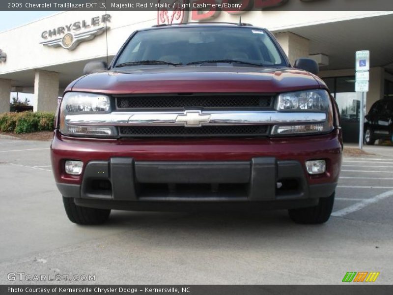 Majestic Red Metallic / Light Cashmere/Ebony 2005 Chevrolet TrailBlazer EXT LS