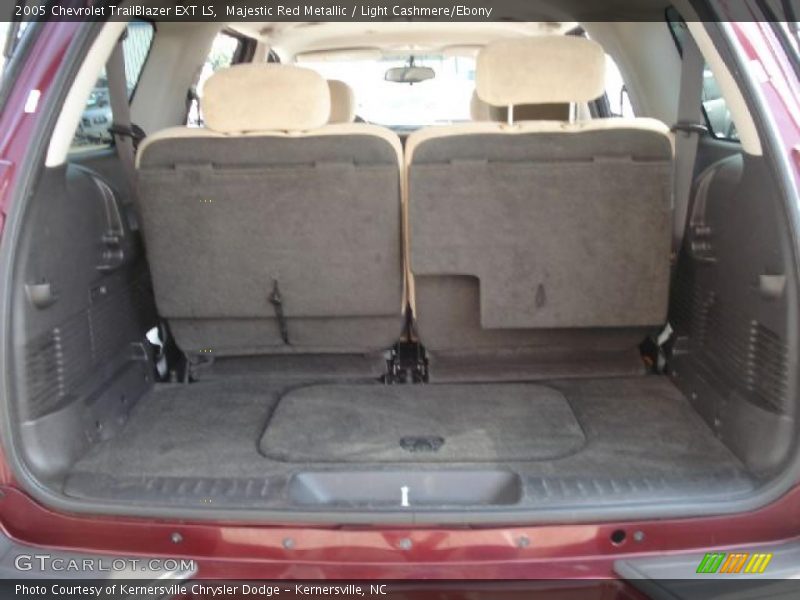 Majestic Red Metallic / Light Cashmere/Ebony 2005 Chevrolet TrailBlazer EXT LS