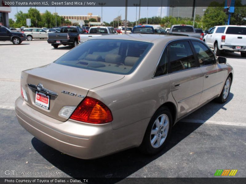 Desert Sand Mica / Ivory 2000 Toyota Avalon XLS