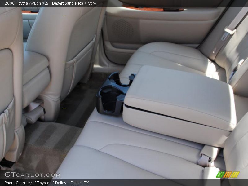 Desert Sand Mica / Ivory 2000 Toyota Avalon XLS