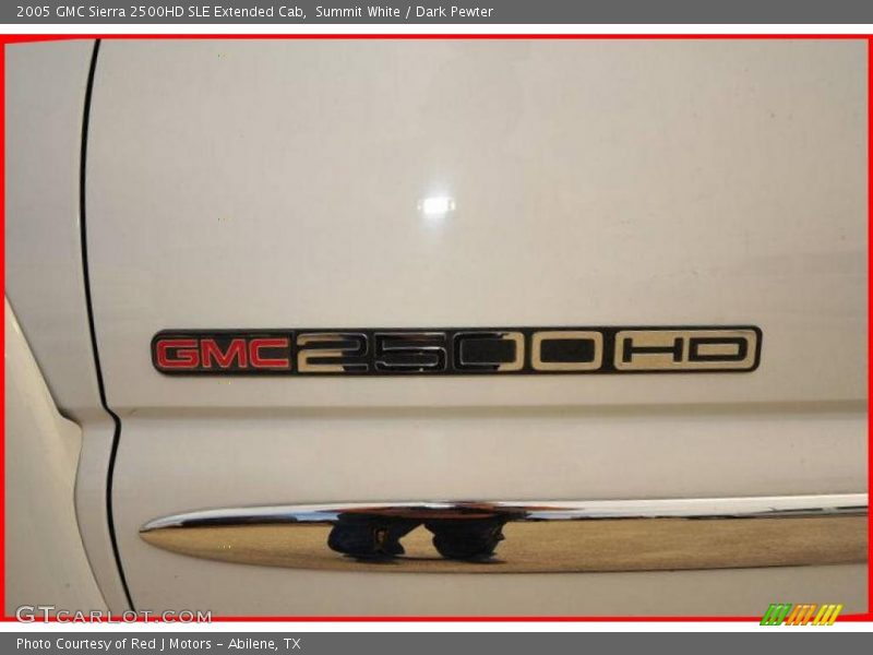 Summit White / Dark Pewter 2005 GMC Sierra 2500HD SLE Extended Cab
