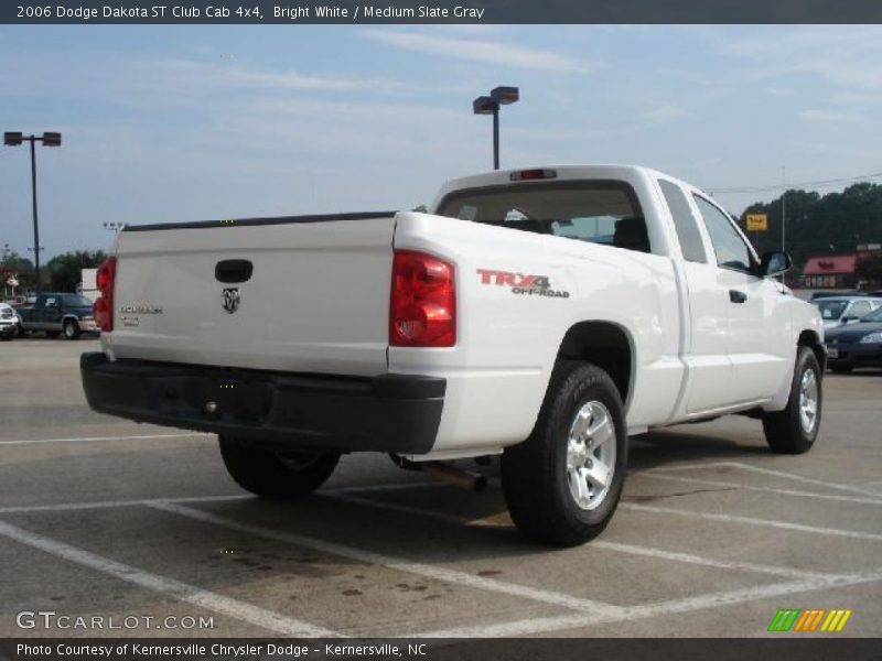 Bright White / Medium Slate Gray 2006 Dodge Dakota ST Club Cab 4x4