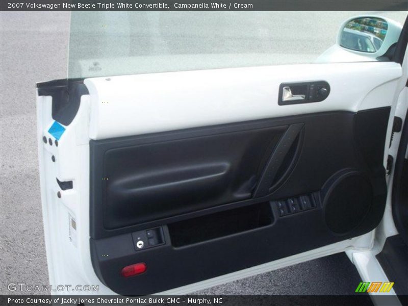Campanella White / Cream 2007 Volkswagen New Beetle Triple White Convertible