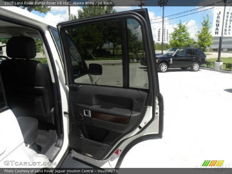Alaska White / Jet Black 2008 Land Rover Range Rover V8 HSE