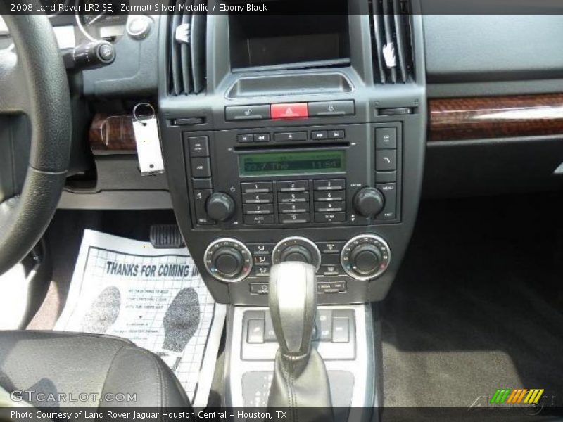 Zermatt Silver Metallic / Ebony Black 2008 Land Rover LR2 SE