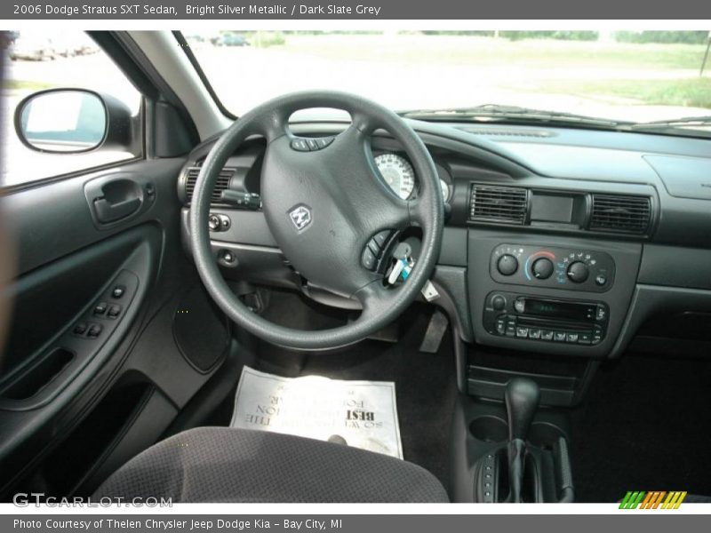 Bright Silver Metallic / Dark Slate Grey 2006 Dodge Stratus SXT Sedan