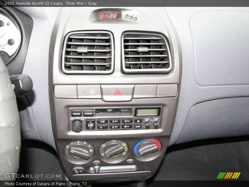 Silver Mist / Gray 2002 Hyundai Accent GS Coupe