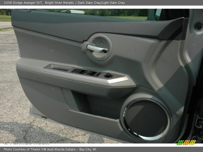 Bright Silver Metallic / Dark Slate Gray/Light Slate Gray 2008 Dodge Avenger SXT